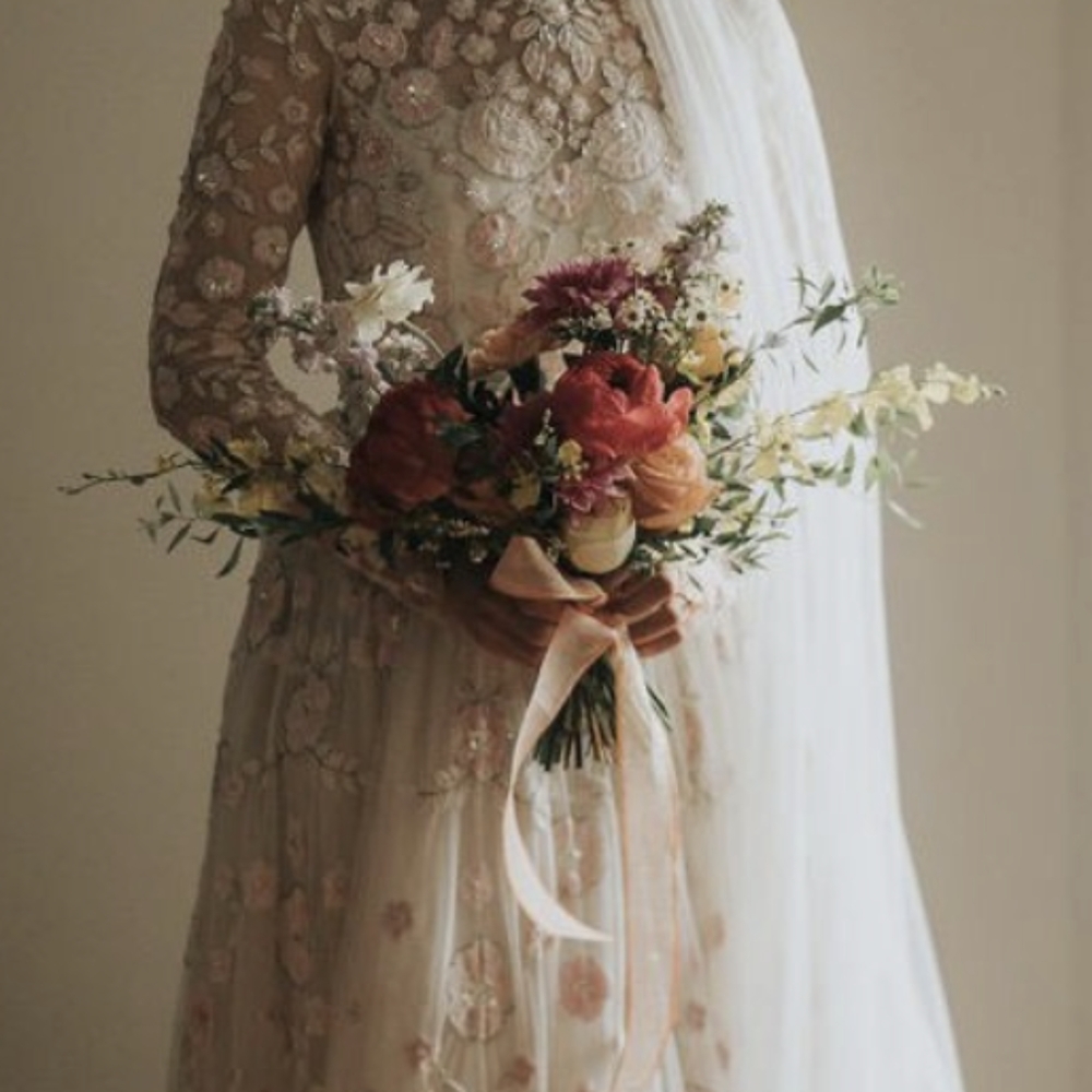 BHLDN Needle & Thread Dress fits size US 0 $1,206 - Picture 9 of 11
